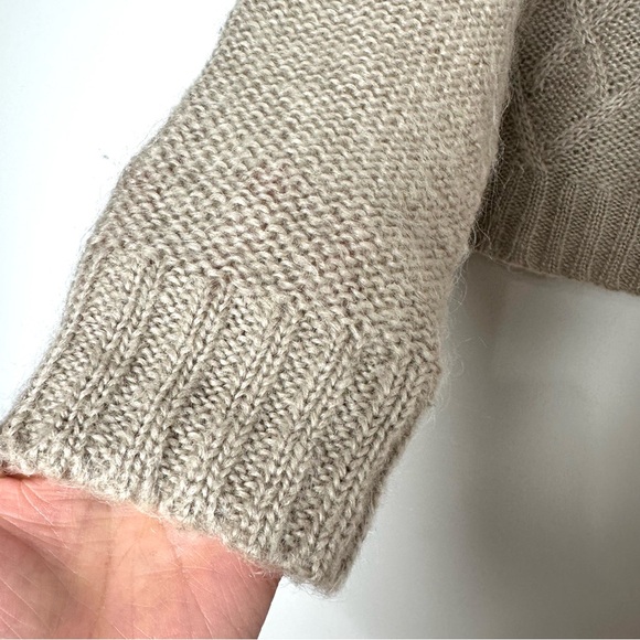 Quiet Luxury Mohair Blend Cable Knit Sweater Minimalist Cozycore Cropped Boho - Picture 7 of 10